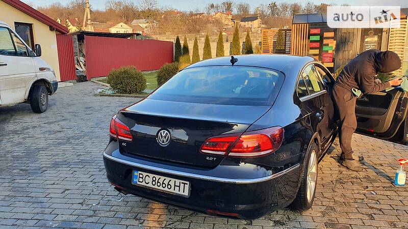 Седан Volkswagen CC / Passat CC 2013 в Львове