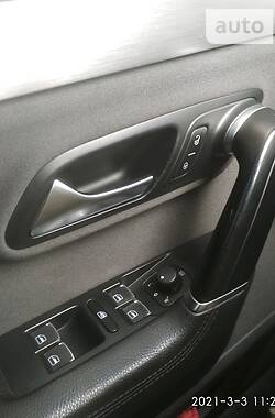 Седан Volkswagen CC / Passat CC 2011 в 