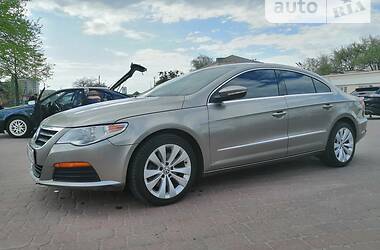 Седан Volkswagen CC / Passat CC 2011 в Полтаве