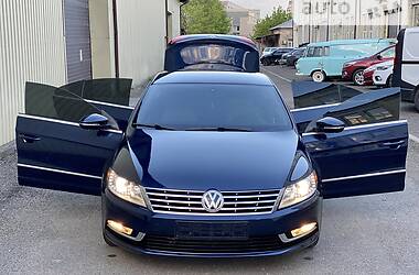 Седан Volkswagen CC / Passat CC 2013 в 