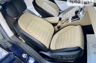 Седан Volkswagen CC / Passat CC 2013 в 
