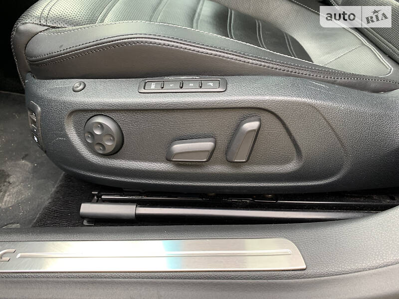 Седан Volkswagen CC / Passat CC 2013 в Ивано-Франковске
