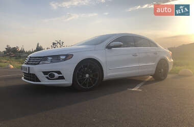 Седан Volkswagen CC / Passat CC 2013 в Днепре