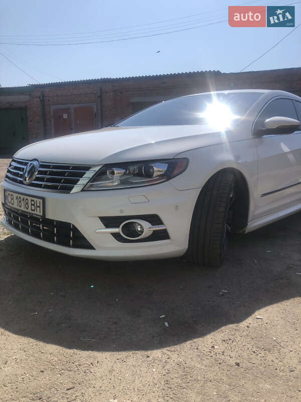 Седан Volkswagen CC / Passat CC 2012 в Ніжині