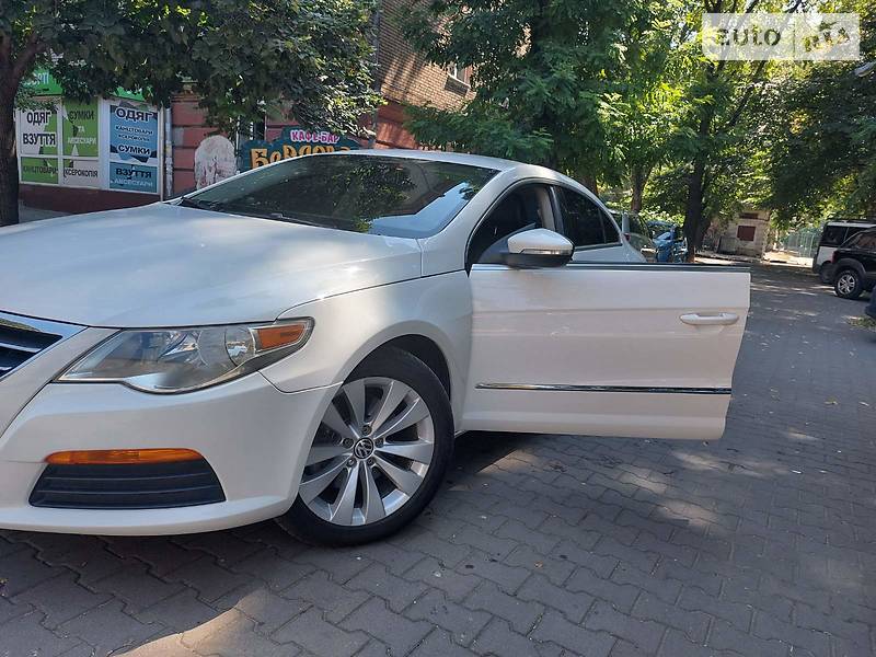 Седан Volkswagen CC / Passat CC 2010 в Запорожье