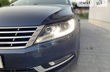 Седан Volkswagen CC / Passat CC 2012 в 