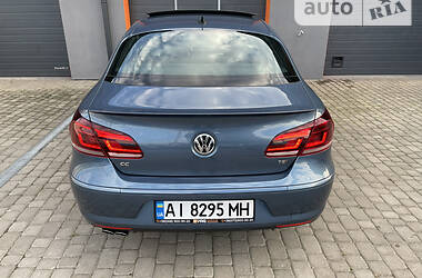 Купе Volkswagen CC / Passat CC 2016 в Киеве