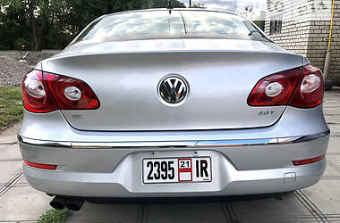 Седан Volkswagen CC / Passat CC 2010 в Смеле