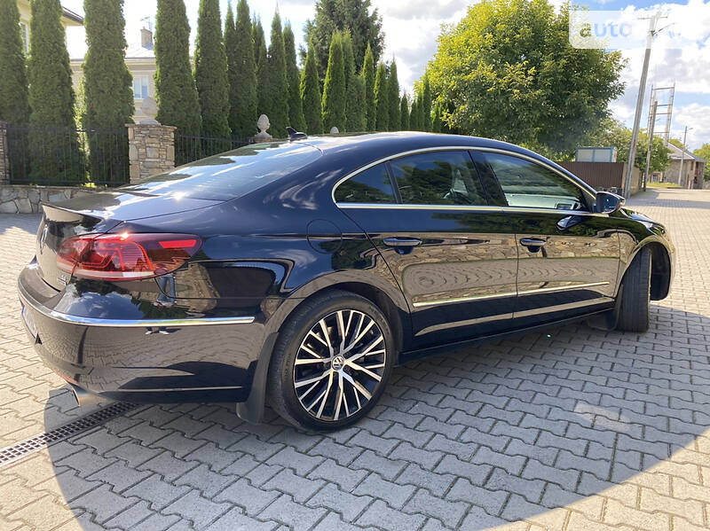 Седан Volkswagen CC / Passat CC 2013 в Ивано-Франковске