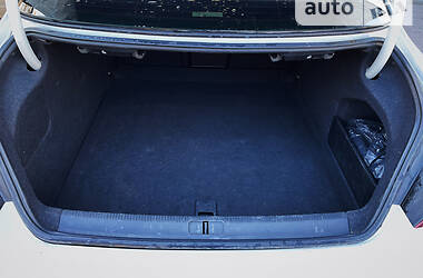 Седан Volkswagen CC / Passat CC 2012 в 