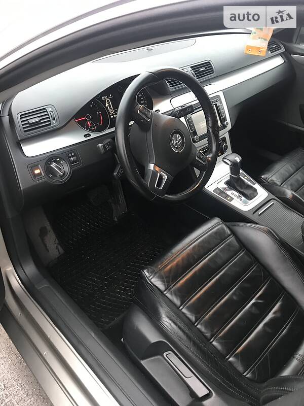 Седан Volkswagen CC / Passat CC 2010 в Хмельницком