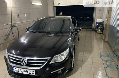 Седан Volkswagen CC / Passat CC 2009 в Тячеве