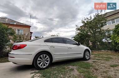 Купе Volkswagen CC / Passat CC 2009 в Умани