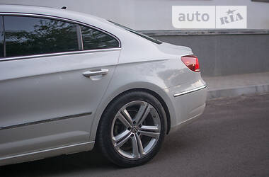 Седан Volkswagen CC / Passat CC 2012 в Сарнах