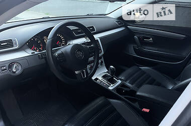 Седан Volkswagen CC / Passat CC 2012 в Сарнах