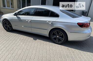 Седан Volkswagen CC / Passat CC 2013 в Львові