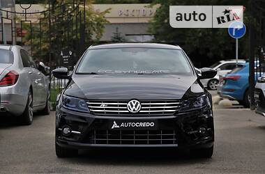 Седан Volkswagen CC / Passat CC 2013 в Киеве