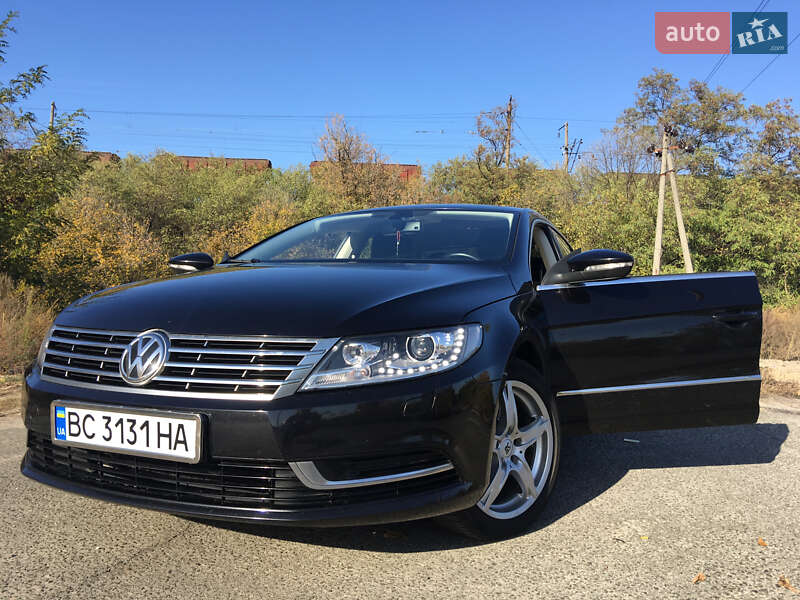 Седан Volkswagen CC / Passat CC 2013 в 