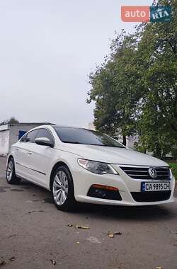 Купе Volkswagen CC / Passat CC 2009 в 