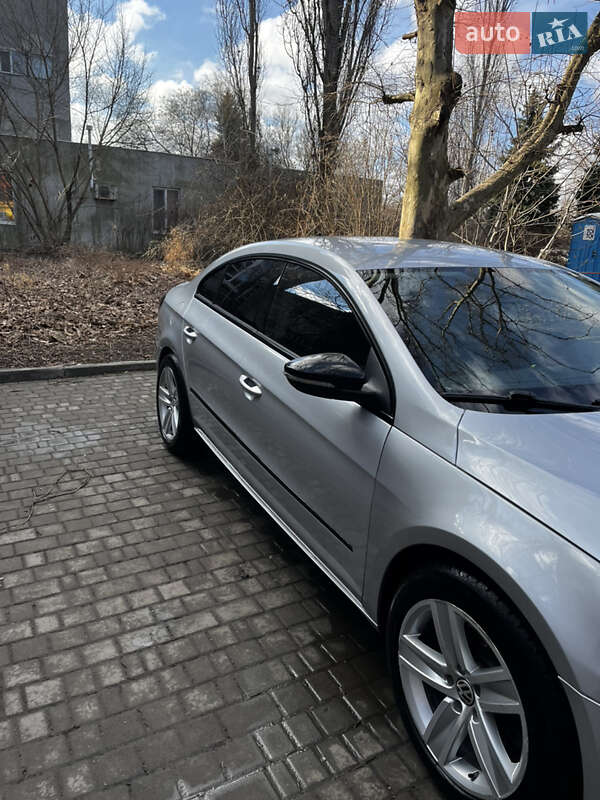 Седан Volkswagen CC / Passat CC 2012 в Одессе