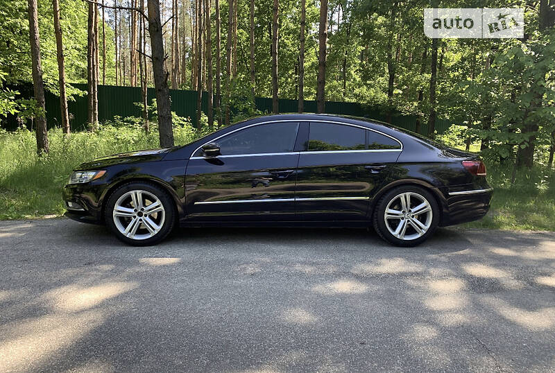 Седан Volkswagen CC / Passat CC 2012 в Бершади