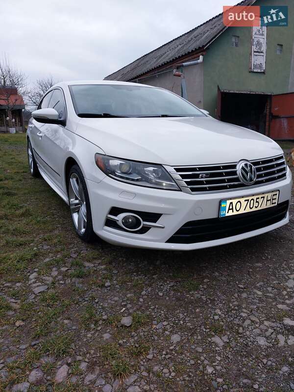 Купе Volkswagen CC / Passat CC 2013 в 