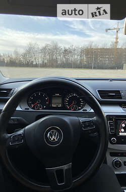 Купе Volkswagen CC / Passat CC 2013 в Львове