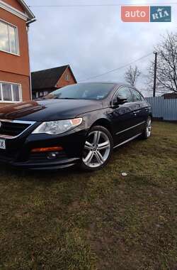 Купе Volkswagen CC / Passat CC 2011 в 