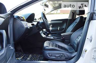 Седан Volkswagen CC / Passat CC 2013 в 
