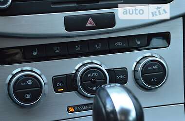 Седан Volkswagen CC / Passat CC 2013 в 