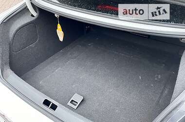 Купе Volkswagen CC / Passat CC 2010 в 