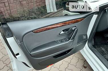 Купе Volkswagen CC / Passat CC 2010 в 
