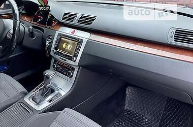Купе Volkswagen CC / Passat CC 2010 в 