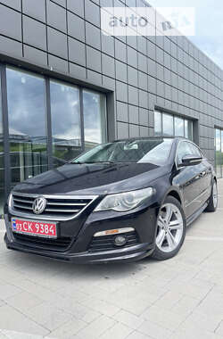 Купе Volkswagen CC / Passat CC 2010 в Тячеві