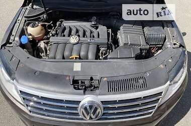 Купе Volkswagen CC / Passat CC 2012 в Киеве