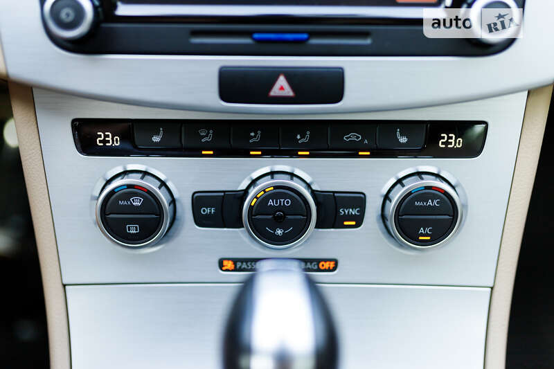 Купе Volkswagen CC / Passat CC 2012 в Львове
