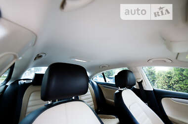 Купе Volkswagen CC / Passat CC 2012 в 