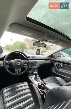 Купе Volkswagen CC / Passat CC 2010 в 