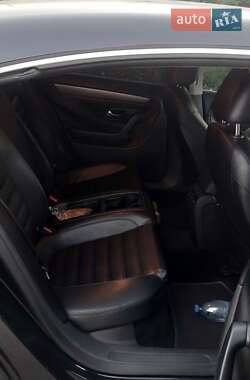 Седан Volkswagen CC / Passat CC 2010 в 