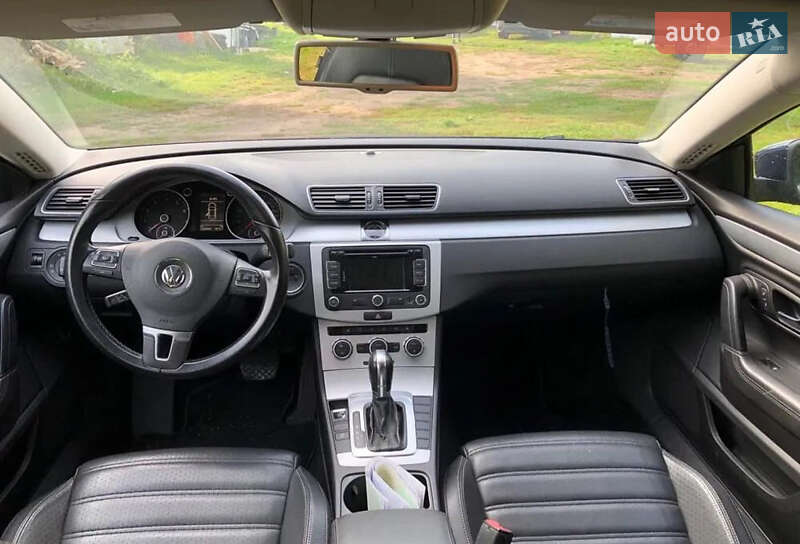 Купе Volkswagen CC / Passat CC 2013 в Ужгороде