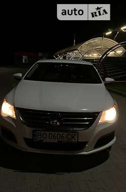 Купе Volkswagen CC / Passat CC 2010 в 