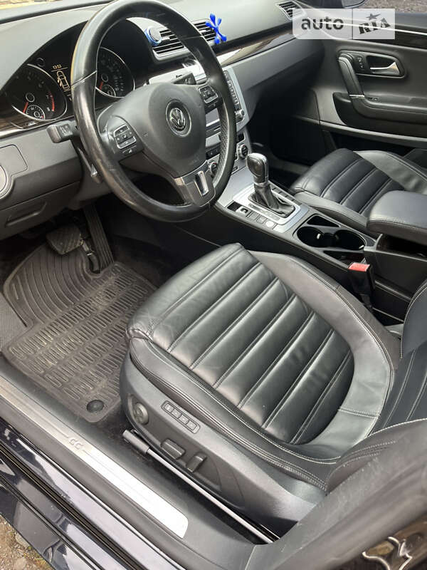 Купе Volkswagen CC / Passat CC 2014 в Судовой Вишне
