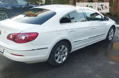 Купе Volkswagen CC / Passat CC 2010 в Тернополе