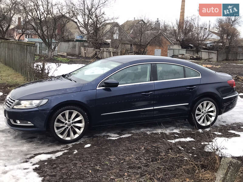 Купе Volkswagen CC / Passat CC 2012 в Чернобае