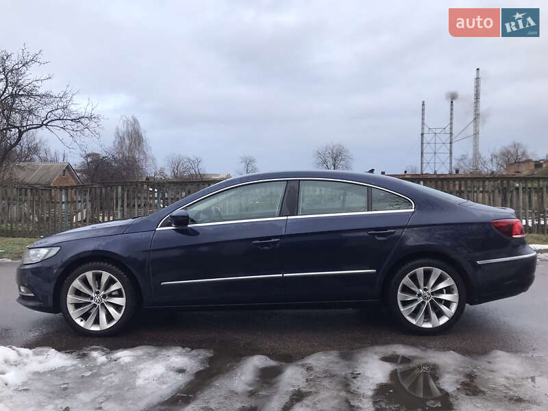 Купе Volkswagen CC / Passat CC 2012 в Чернобае