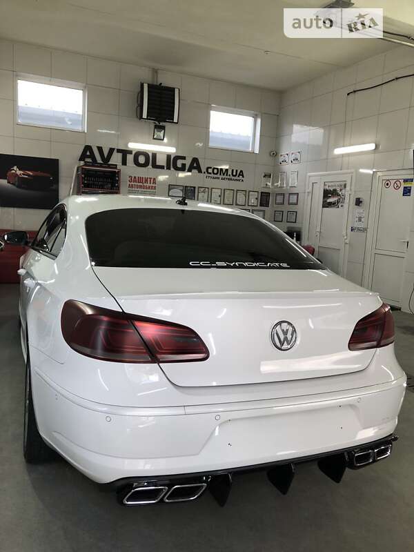 Купе Volkswagen CC / Passat CC 2013 в Киеве фото 12 Купе Volkswagen CC / Passat CC 2013 в Киеве