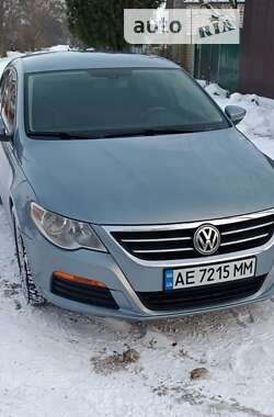 Купе Volkswagen CC / Passat CC 2011 в Новомосковську