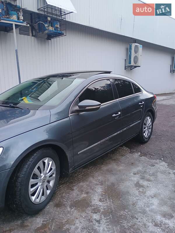 Купе Volkswagen CC / Passat CC 2010 в Знаменке