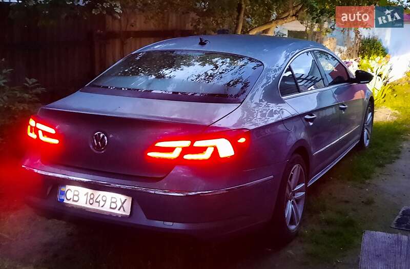Купе Volkswagen CC / Passat CC 2012 в Киеве