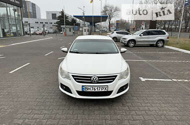 Купе Volkswagen CC / Passat CC 2010 в Одесі